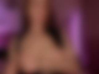 solangell MILF webcam performer live streaming