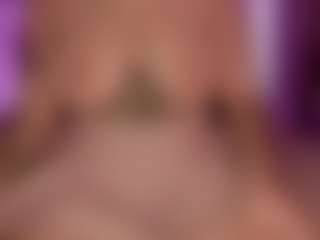 Live cam show with solangell - Curvy MILF on Camsoda