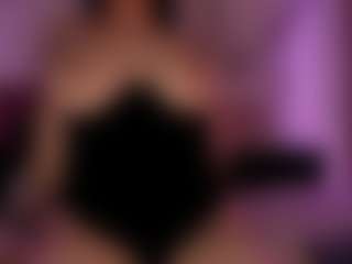 Live cam show with solangell - BBW on UwU Esports