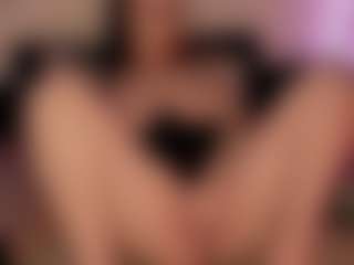 Live cam show with solangell - Spank Brown Hair on Camsoda