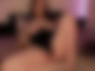 Live-camshow met solangell - Brown Eyes MILF op Camsoda