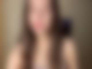 Live cam show with LurlineChalmers - Solo on xplaylive.com