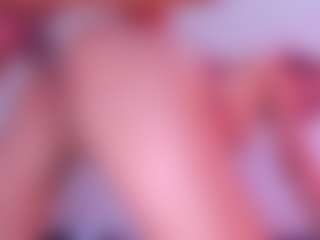 LAURA BLOND's Live Sex Cam Show