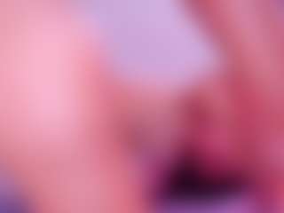 LAURA BLOND's Live Sex Cam Show