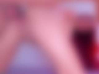 LAURA BLOND's Live Sex Cam Show