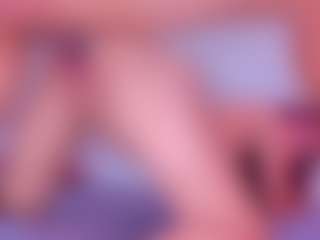LAURA BLOND's Live Sex Cam Show