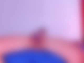 LAURA BLOND's Live Sex Cam Show