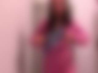 Live cam show with JennellStatz - Fingering on Gym Cam Girls