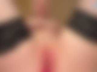 AnnyBastet's Live Sex Cam Show