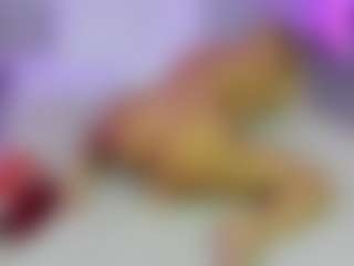 rossa-gold's Live Sex Cam Show