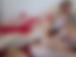 Live cam show with AmeliaaXavier - Facial on Camsoda