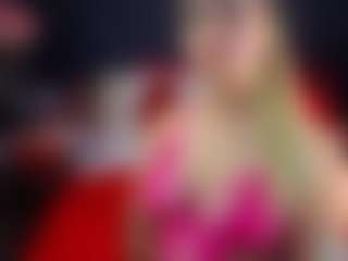Live cam show with BarbieAlessia - Curvy Teen (18+) on CamClone