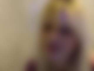 Live cam show with KellyeAgni - New Small Tits on Camsoda