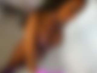 Live cam show with ANIE - Facesitting on Camsoda