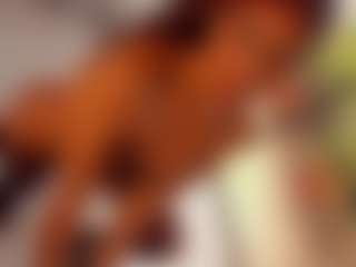 Live cam show with ANIE - Brown Hair Toys on Dare Cams