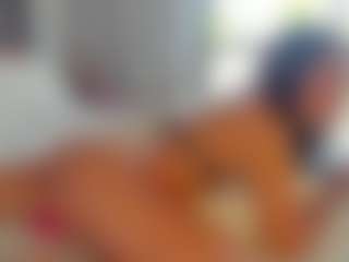 anierouse's Live Sex Cam Show