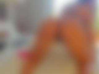 anierouse's Live Sex Cam Show