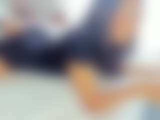 anierouse's Live Sex Cam Show