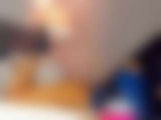 Live cam show with ANIE - Bedroom Brown Hair on SpunkLive