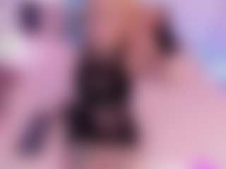 Live cam show with Arabella Rose - Cum on xDating
