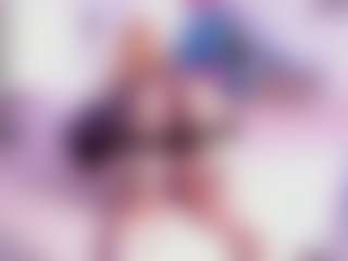 Live cam show with Arabella Rose - Squirt on CamSodaAdn