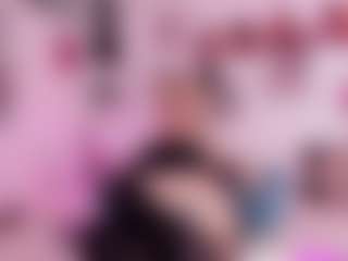 Live cam show with Arabella Rose - Bedroom Teen (18+) on Camming Site