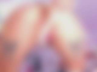 Isabella's Live Sex Cam Show