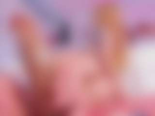 Isabella's Live Sex Cam Show
