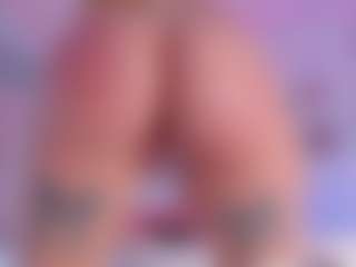 Isabella's Live Sex Cam Show