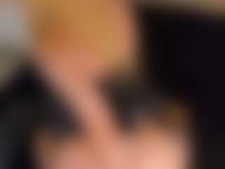 Live cam show with Isabella - Anal on boobsie.com
