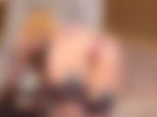 Isabella's Live Sex Cam Show