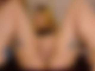 Isabella's Live Sex Cam Show