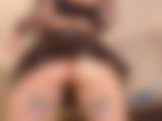 Isabella's Live Sex Cam Show