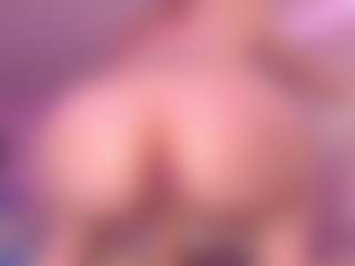 Isabella's Live Sex Cam Show