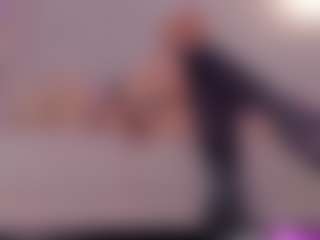 Isabellaのライブセックスチャットショー