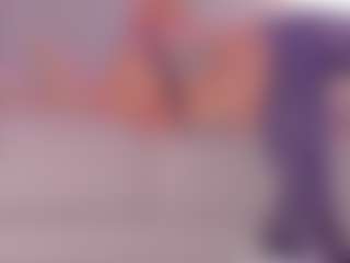 Isabella's Live Sex Cam Show