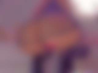Live cam show with Isabella - Latina on CamClone | colombia