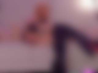 Isabella's Live Sex Cam Show