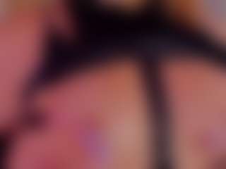 Isabella's Live Sex Cam Show