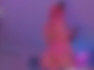 Live cam show with Isabella - Anal on CamClone