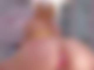 Isabella's Live Sex Cam Show