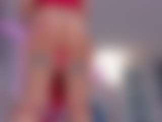Isabella's Live Sex Cam Show