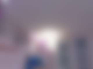 Isabella's Live Sex Cam Show