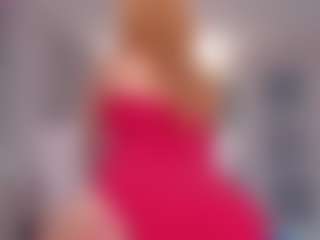 Live cam show with Isabella - Blonde Hair Shaved Pussy on Dolls Live