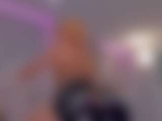 Isabella's Live Sex Cam Show