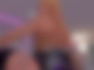Live cam show with Isabella - Rubia on liverealitysex.com