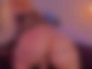 Isabella's Live Sex Cam Show