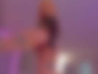 Isabella's Live Sex Cam Show