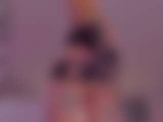 Live cam show with Isabella - Big Ass on Camsoda