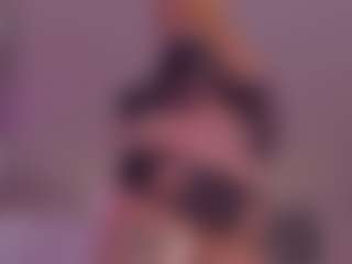 Live cam show with Isabella - Bedroom Blonde Hair on CSO-WL